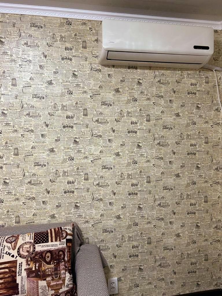 Бектурова 15, 1 Комнатная Квартира Pavlodar Exteriör bild